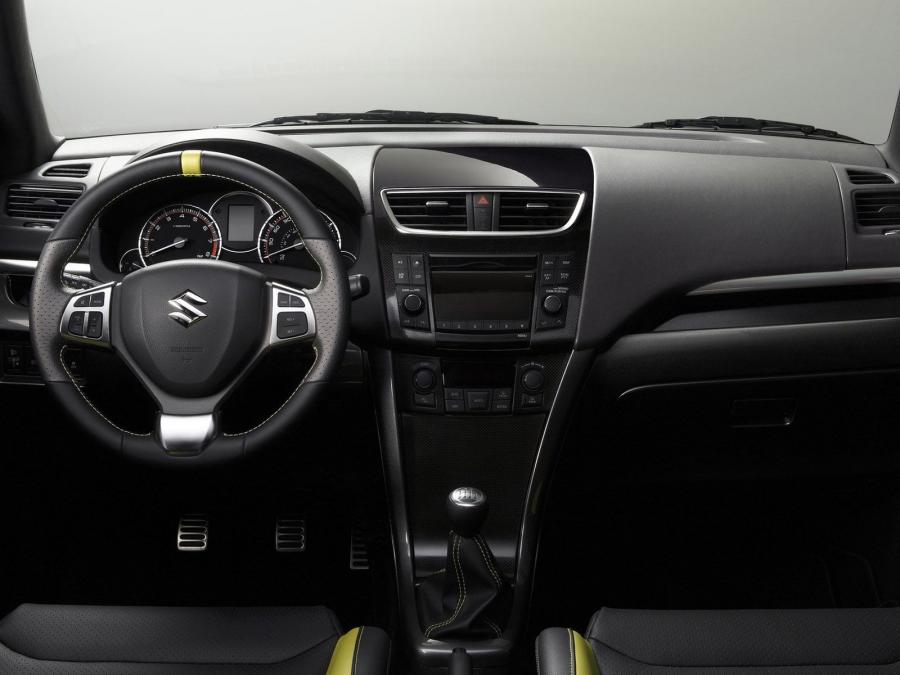  Suzuki Swift S-Concept 2011 года  (фото 7 из 18)